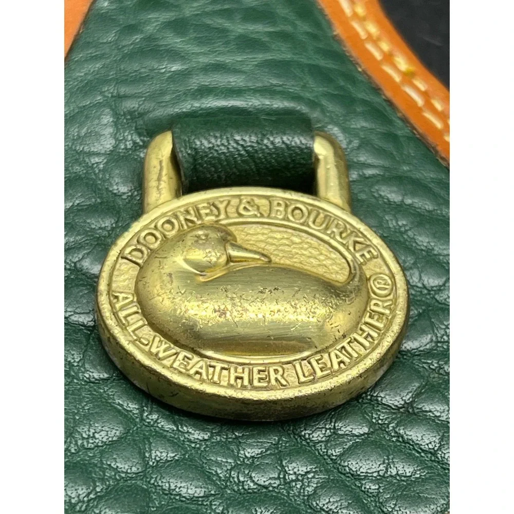 Vtg‎ Dooney & Bourke AWL Dbl key fob Ivy green/British tan solid brass duck logo